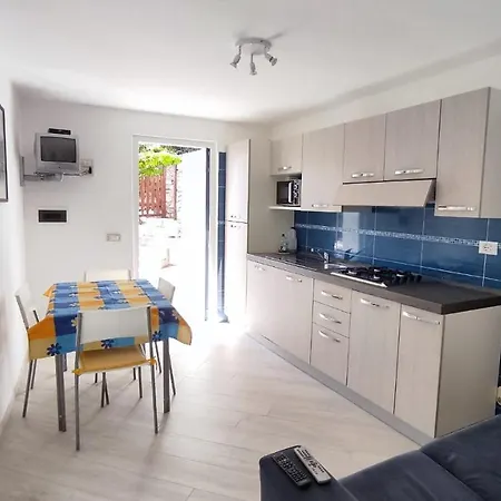 Фермерский дом Uliveto Diano San Pietro