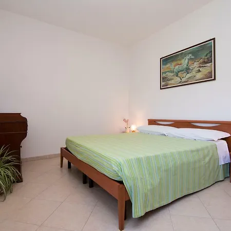 Alloggio per agriturismo Uliveto